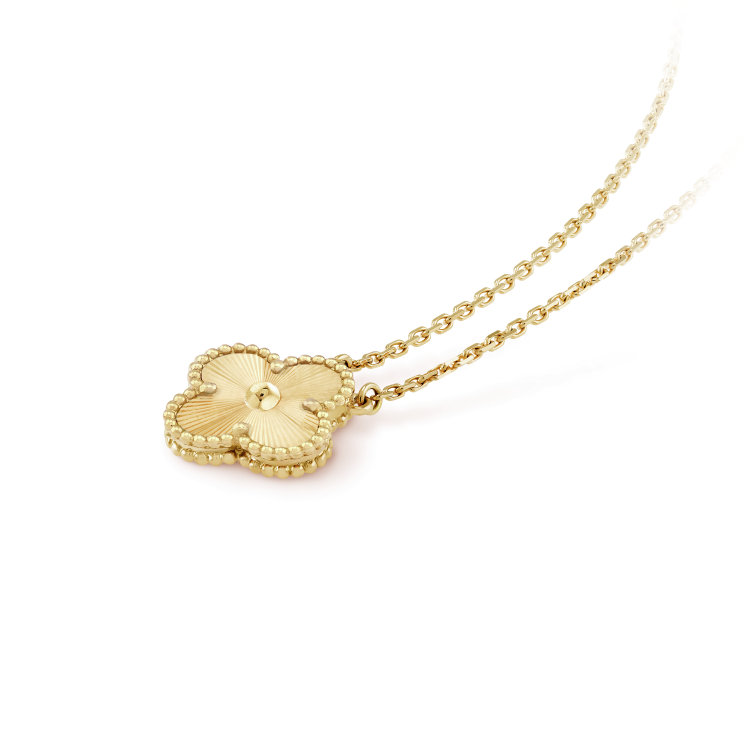 ¡®Glow Jewelry¡¯CLOVER 15MM LASER NECKLACE