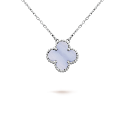 ¡®Glow Jewelry¡¯CLOVER 15MM BLUE CHALCEDONY NECKLACE SILVER