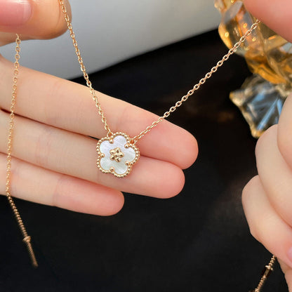 ¡®Glow Jewelry¡¯LUCKY  WHITE MOP  PLUM BLOSSOM NECKLACE