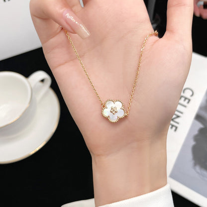 ¡®Glow Jewelry¡¯LUCKY  WHITE MOP  PLUM BLOSSOM NECKLACE