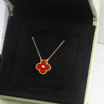 „Glow Jewelry“ Kleeblatt 15mm Diamant Karneol Halskette