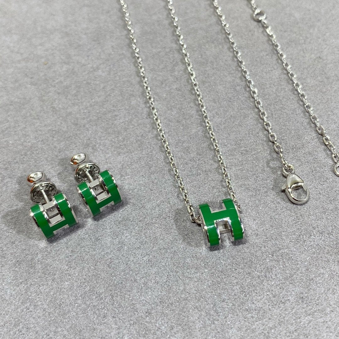 Glow Jewelry POP H GREEN NECKLACE SILVER AND GOLD