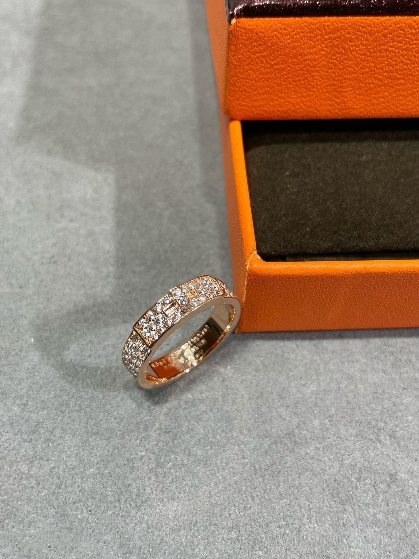 „Glow Jewelry“ KELLY PINK GOLD DIAMOND RING