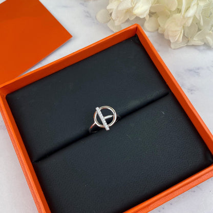 ¡®Glow Jewelry¡¯ECHAPPEE RING DIAMANT