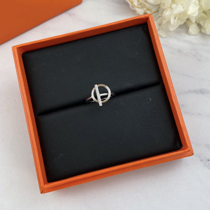 ¡®Glow Jewelry¡¯ECHAPPEE RING DIAMANT