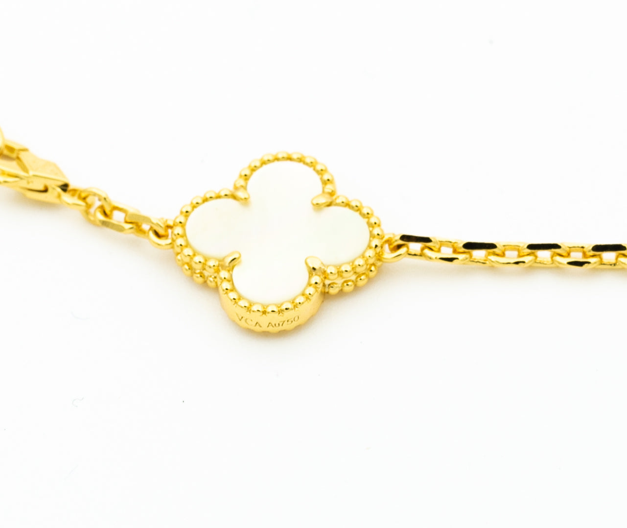 Glow Jewelry クローバーブレスレット 5モチーフ オニキス マザーオブパール