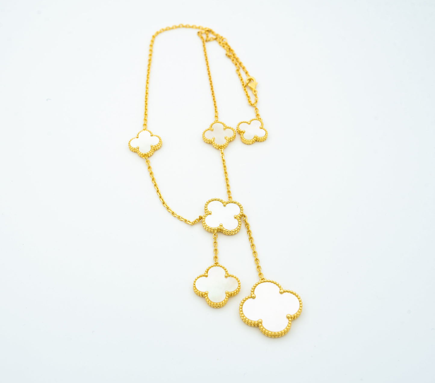 Glow Jewelry – KLEE-HALSKEtte aus PERLMUTT mit 6 MOTIVEN