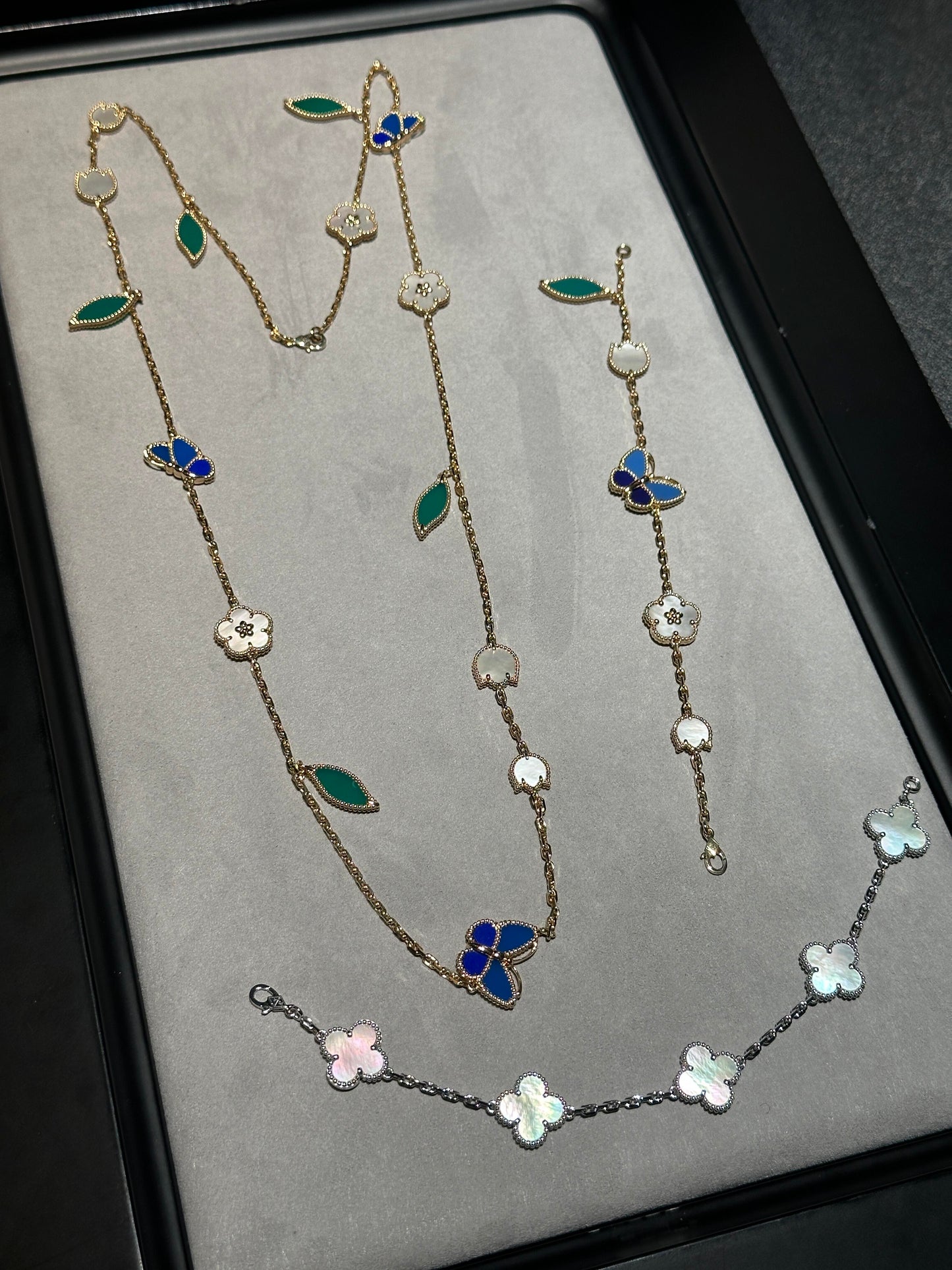 [Glow Schmuck] 26 NEUES KLEEBLATT 15 MOTIVE GLÜCKSKETTE