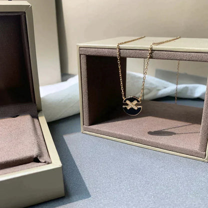 ¡®Glow Jewelry¡¯JEUX DE ROSE GOLD DIAMOND NECKLACE