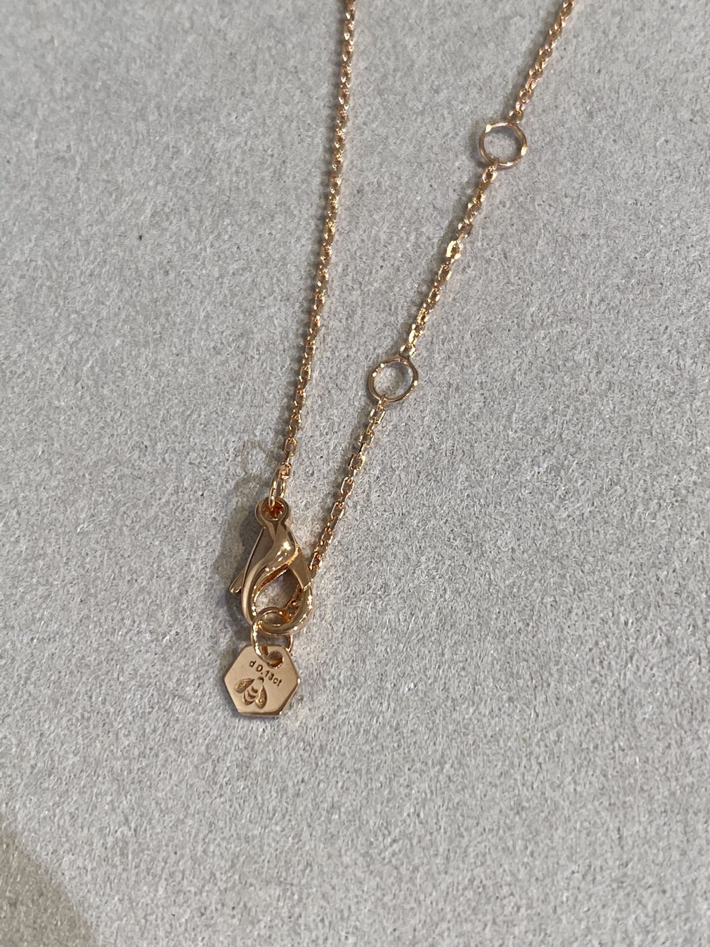 [Glow Jewelry]BEE LOVE DIAMOND NECKLACE