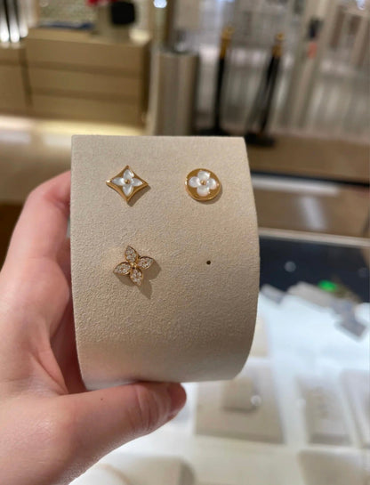 ®Glow Jewelry®スターブロッサム スタッドピアス ピンクゴールド ダイヤモンド