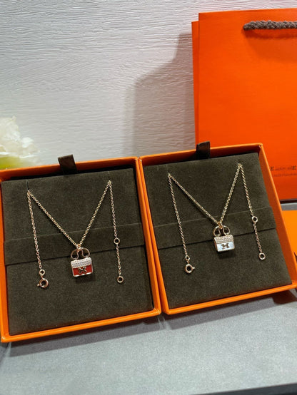 [Glow Jewelry]H CIRCE MOISSANITE PENDANT NECKLACE GOLD