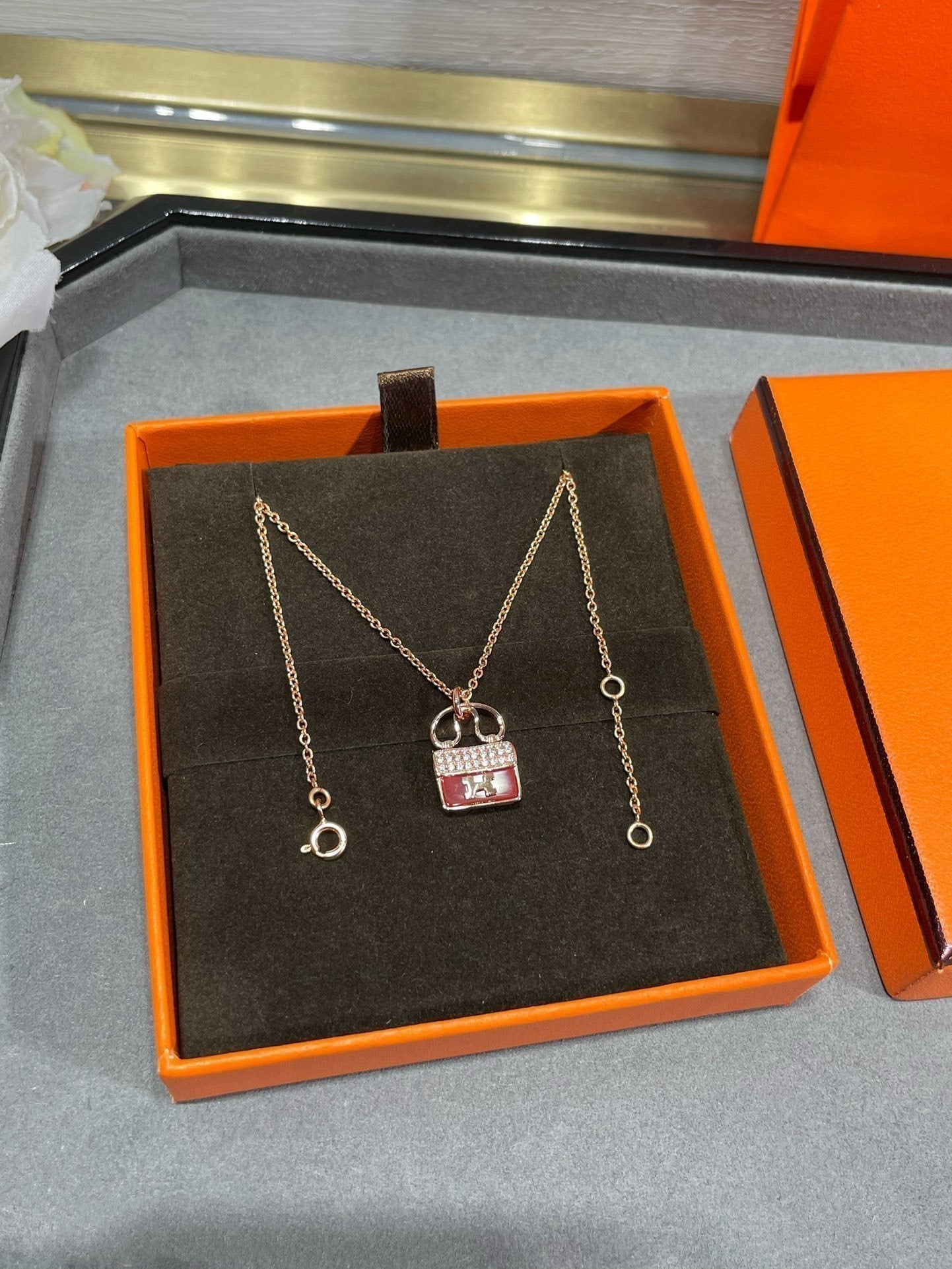 [Glow Jewelry]H CIRCE MOISSANITE PENDANT NECKLACE GOLD