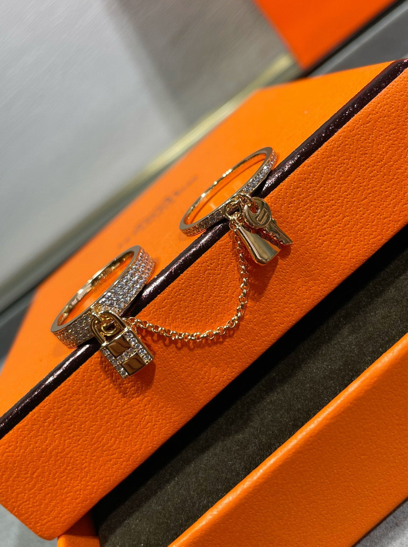 "Glow Jewelry" HM KELLY CLOCHETTE DOPPELRING AUS MIT DIAMANTEN