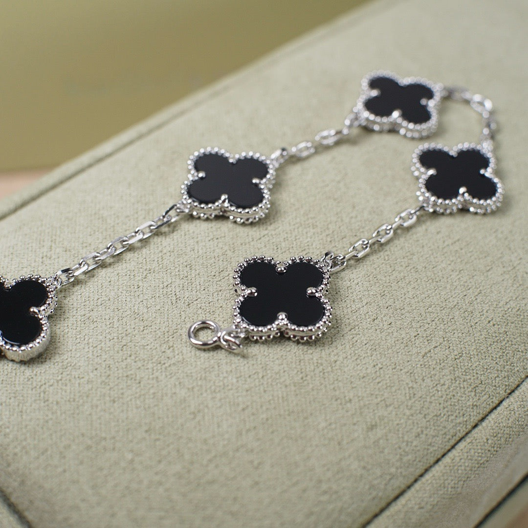 [Glow Jewelry]Neue CLOVER 5 MOTIF ONYXS ARMBAND KOLLEKTION