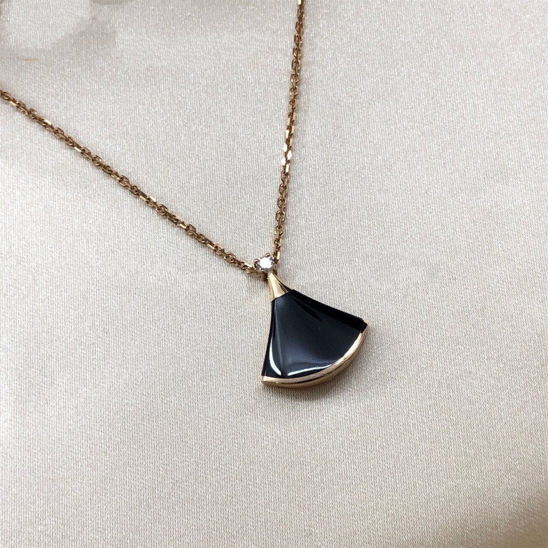 [Glow Jewelry]DREAM NECKLACE ONYX 1 DIAMOND