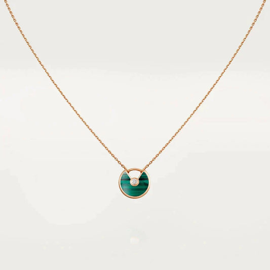 „Glow Jewelry“ HALSKETTE AMULETTE AUS ROSÉGOLD MIT MALACHIT