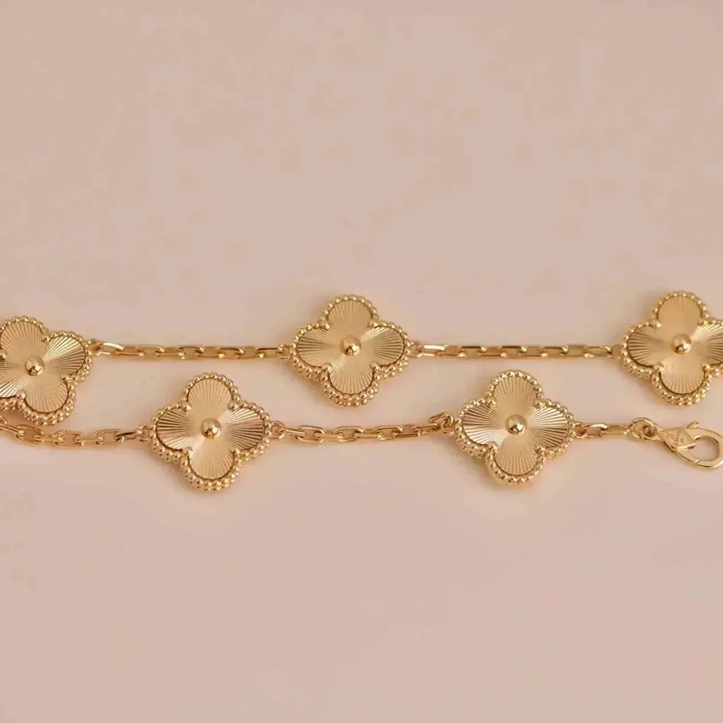 [Glow Jewelry] 新着クローバー5モチーフレーザーブレスレットコレクション