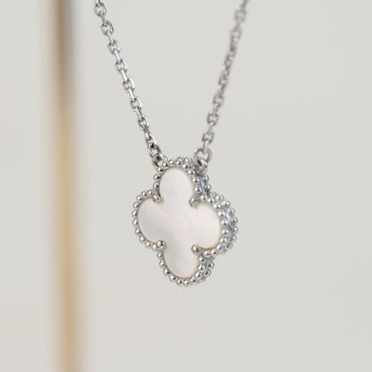 [Glow Jewelry]CLOVER  15MM WHITE MOTHER-OF-PEARL SILVER