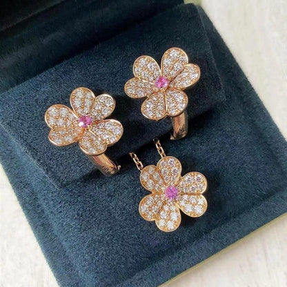 FRIVOLE ROSEGOLDENE BLUMEN-DIAMANT-HALSKE_EN GLOW JEWELRY_EN