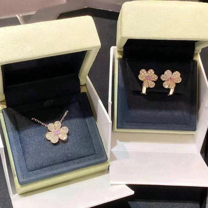 FRIVOLE ROSEGOLDENE BLUMEN-DIAMANT-HALSKE_EN GLOW JEWELRY_EN