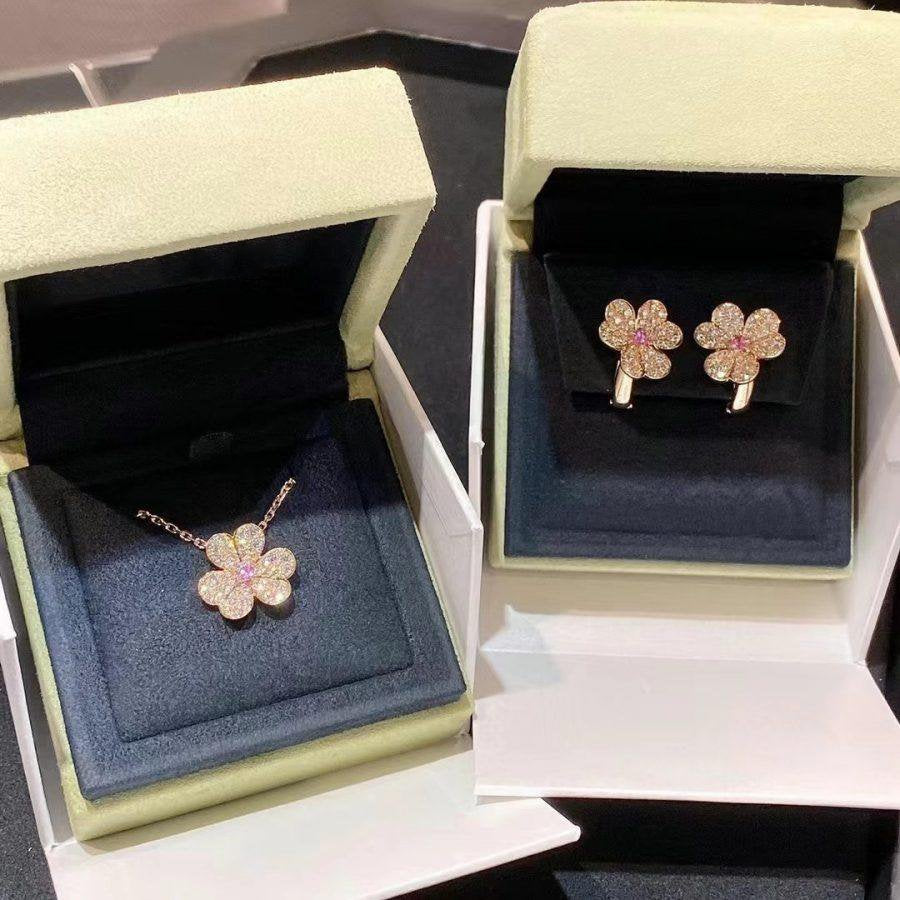¡®Glow Jewelry¡¯FRIVOLE PINK GOLD FLOWER DIAMOND EARRINGS