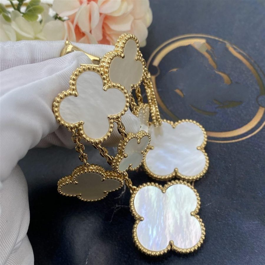 [Glow Jewelry]CLOVER EARRINGS WHITE MOP 4 MOTIFS GOLD