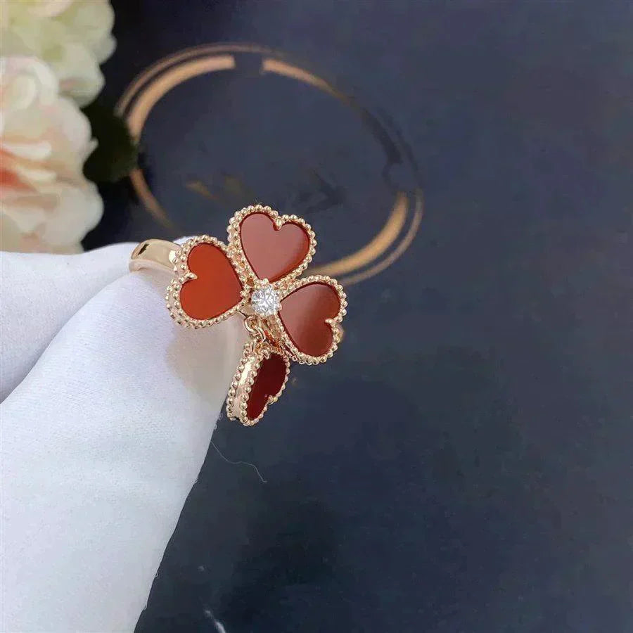 ¡®Glow Jewelry¡¯SWEET CLOVER CARNELIAN RING