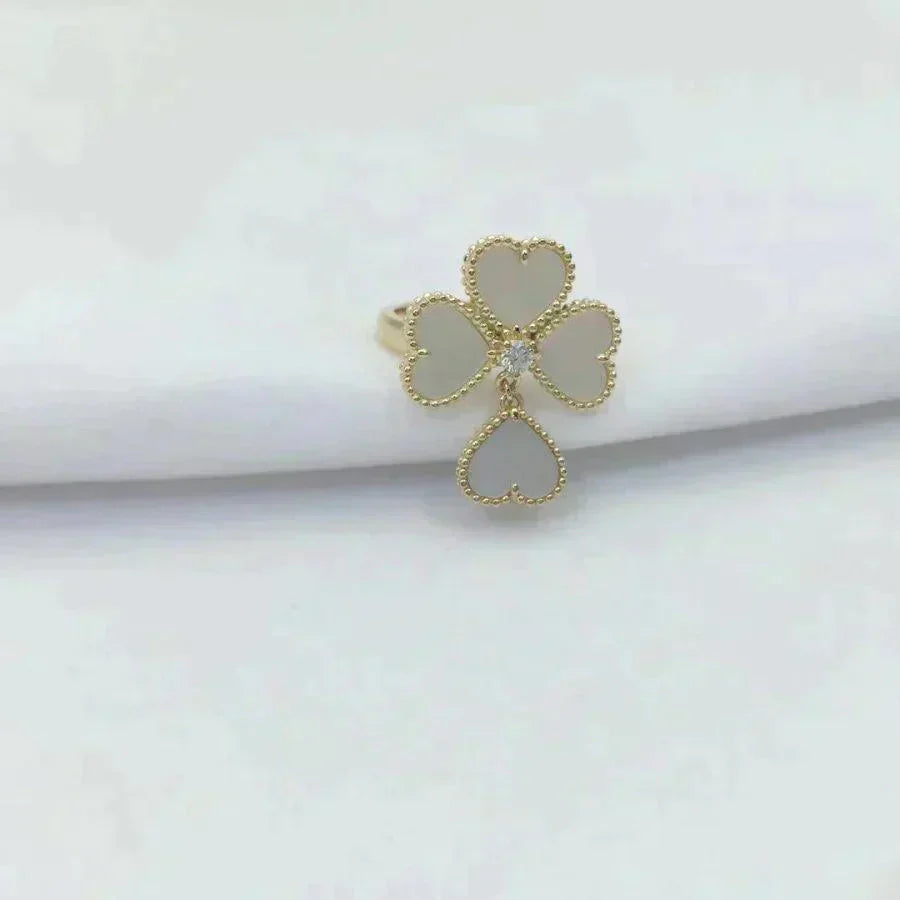 ¡®Glow Jewelry¡¯SWEET CLOVER WHITE MOP RING