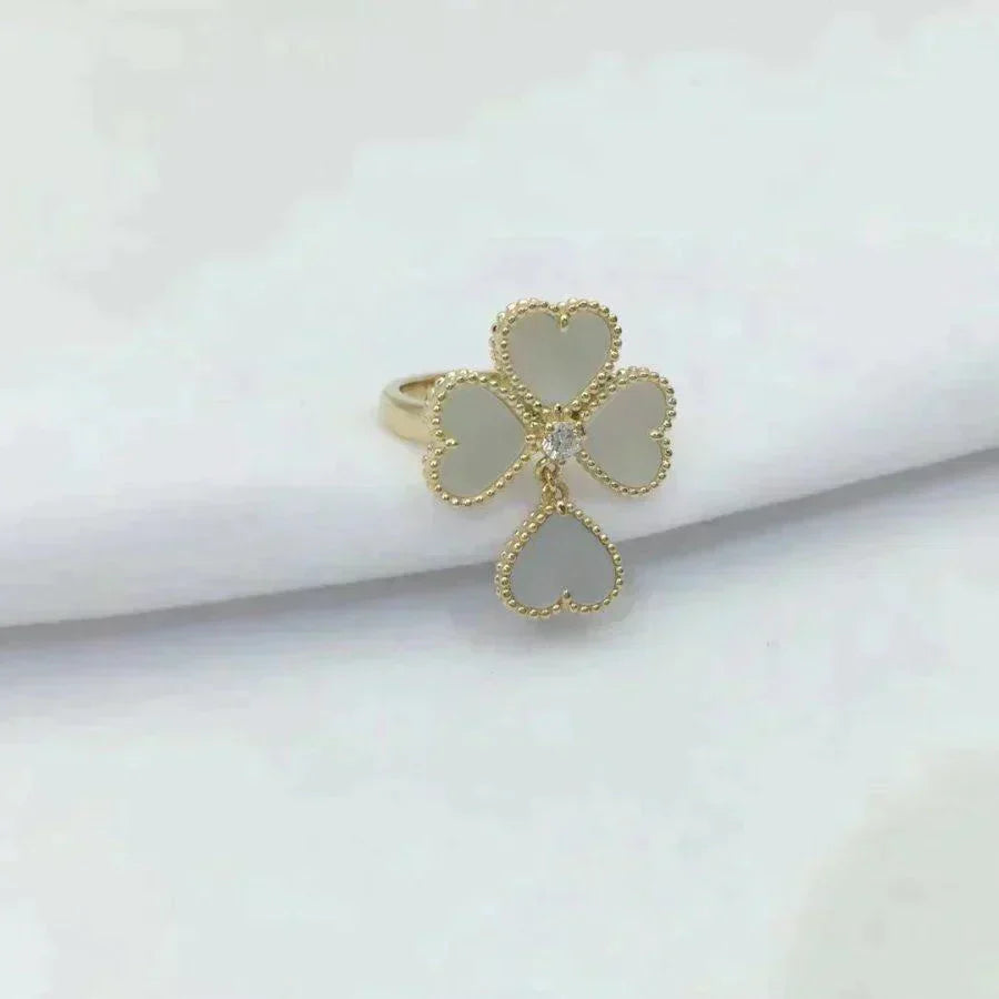¡®Glow Jewelry¡¯SWEET CLOVER WHITE MOP RING