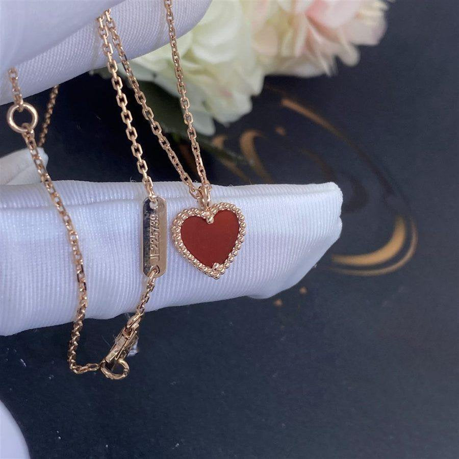 Glow Jewelry „SWEET CLOVER CARNELIAN HEART NECKLACE“