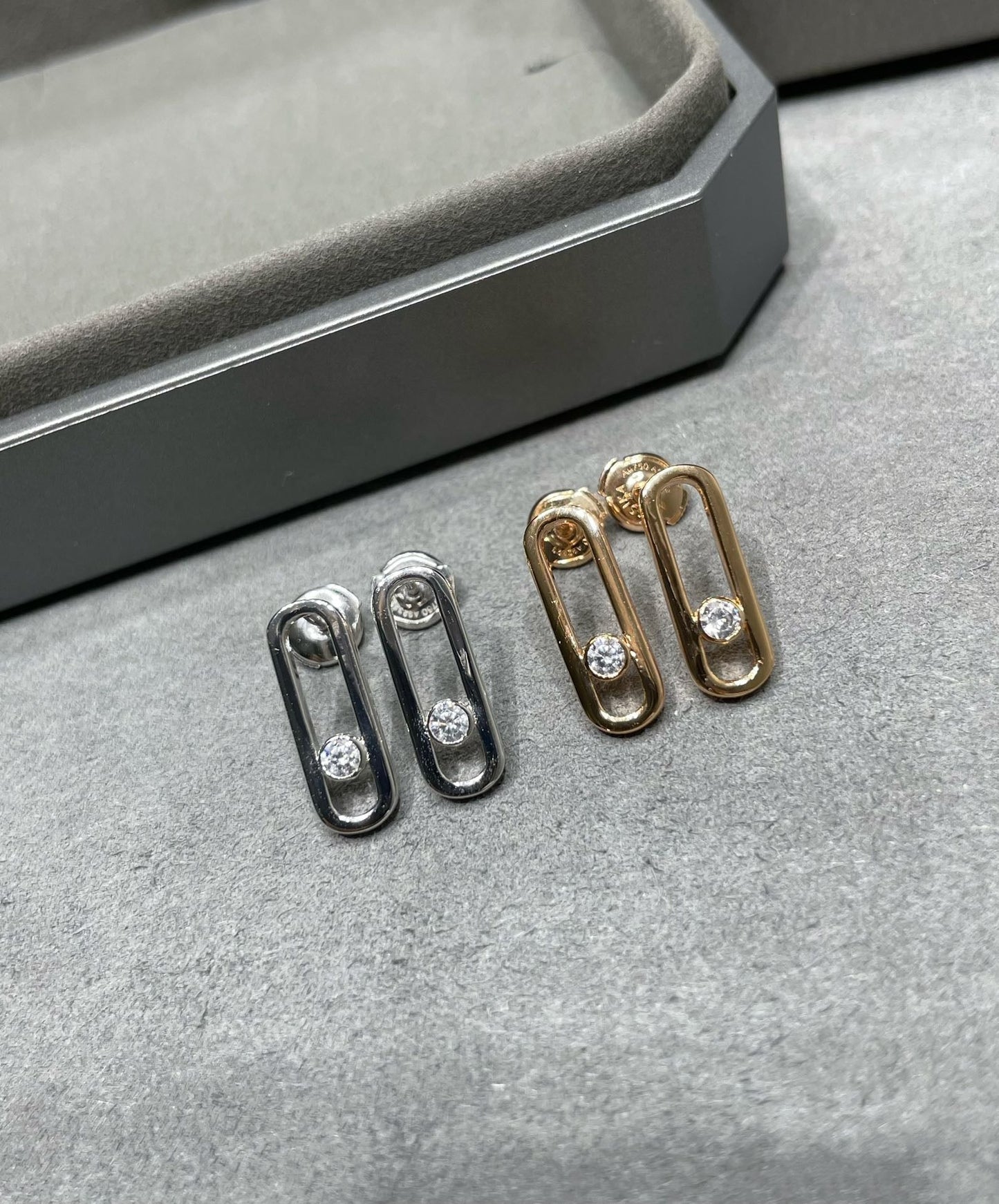 [Glow Jewelry]MOVE UNO SMALL 1 DIAMOND EARRINGS