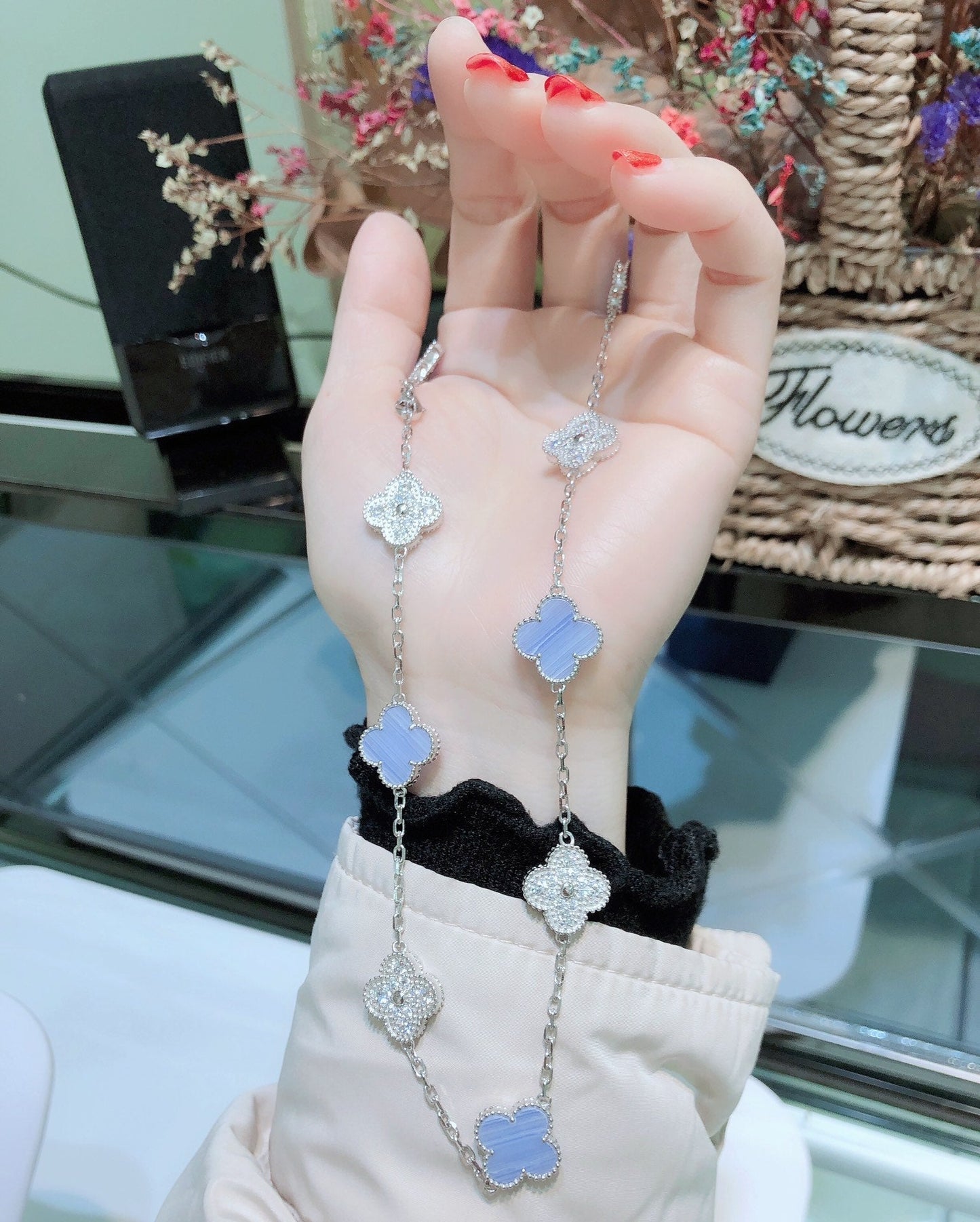 ¡®Glow Jewelry¡¯KLEE 10 MOTIVE CHALCEDON DIAMANTEN SILBERHALSKETTE