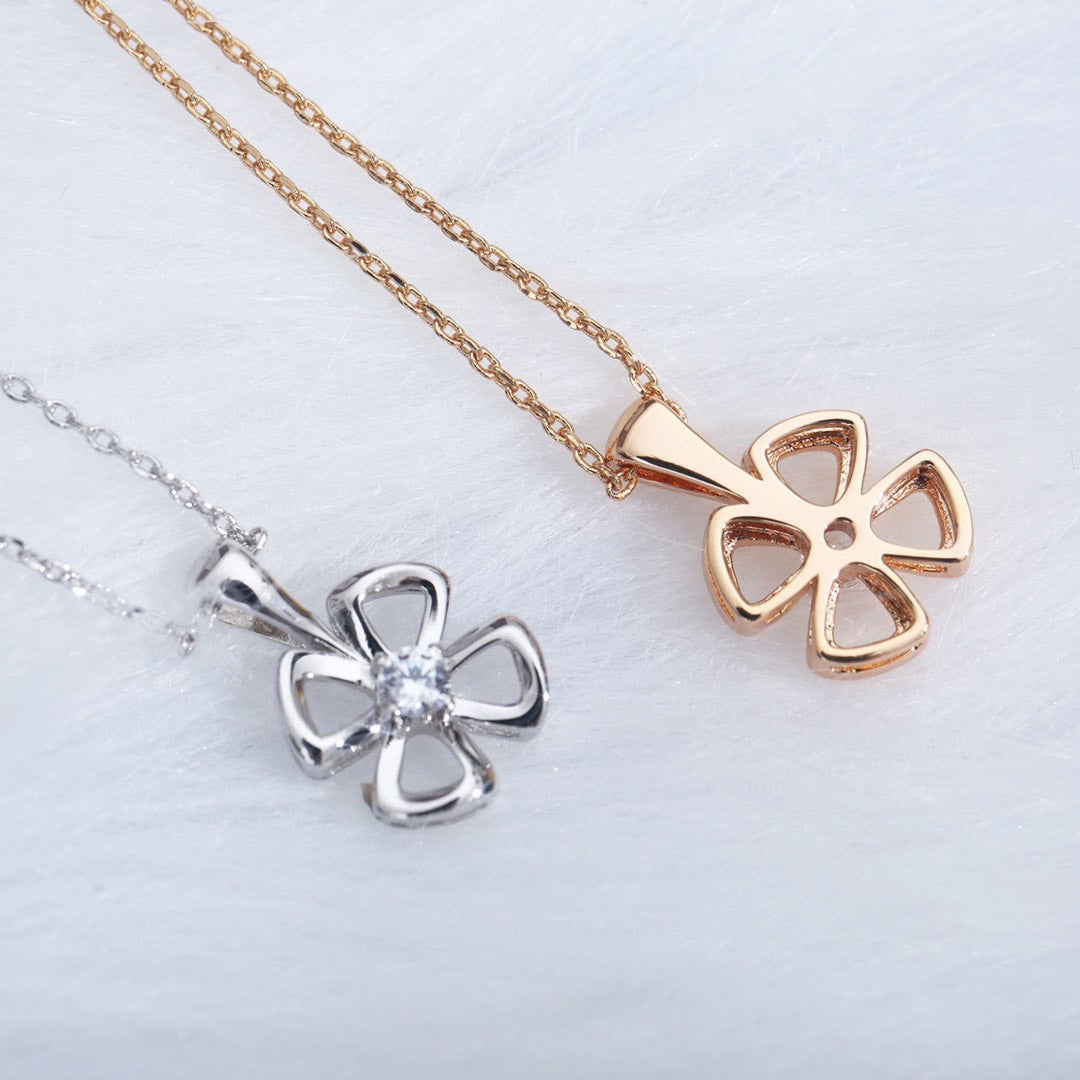 [Glow Jewelry]FIOREVER NECKLACE DIAMOND CENTER